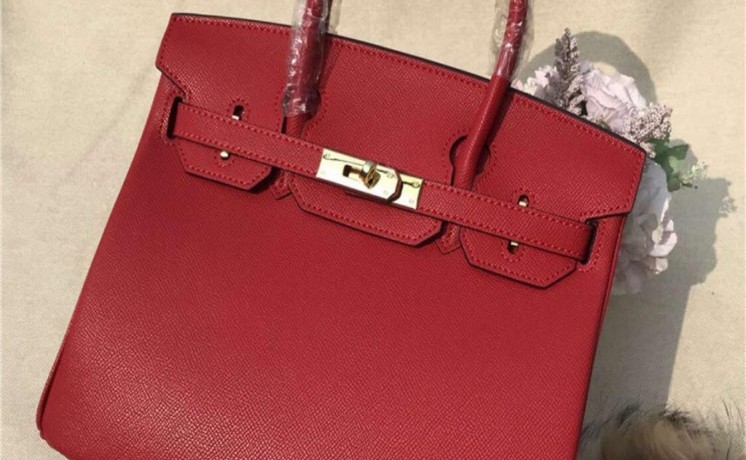 a-hand-bags-in-al-ain-is-available-for-sale-big-1