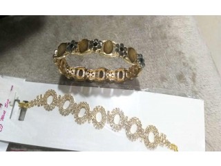
                        jewelry,sunglasses and bags for sale                                            
