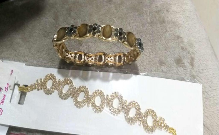 jewelrysunglasses-and-bags-for-sale-big-11