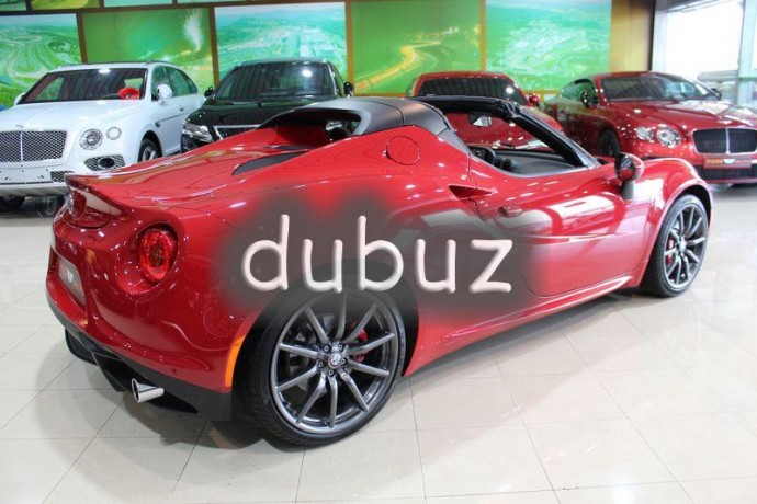 best-deal-ever-2019-alfa-romeo-4c-spider-zero-km-brand-new-full-carbonfiber-convertible-big-1