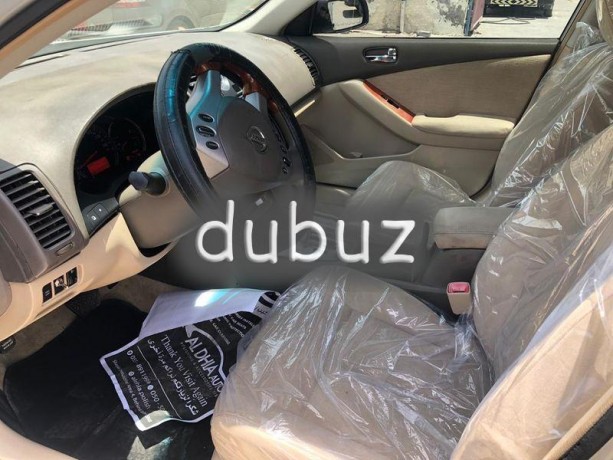 nissan-altima-2010-urgent-sale-big-4
