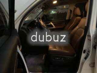
                            
                            Land Cruiser VXR 4.6 Top Warrantee
                            
                        