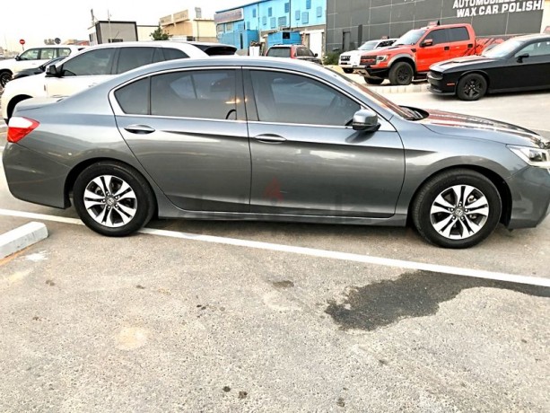honda-accord-mid-range-2016-big-4