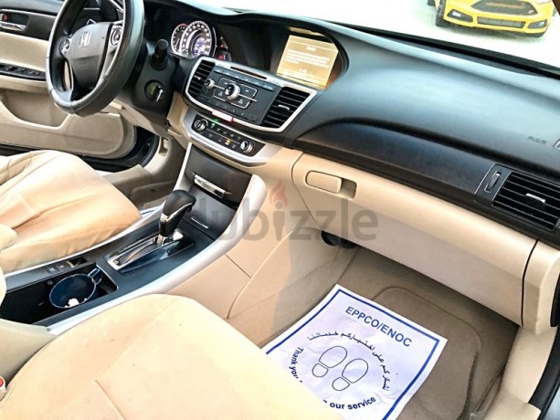 honda-accord-mid-range-2016-big-3