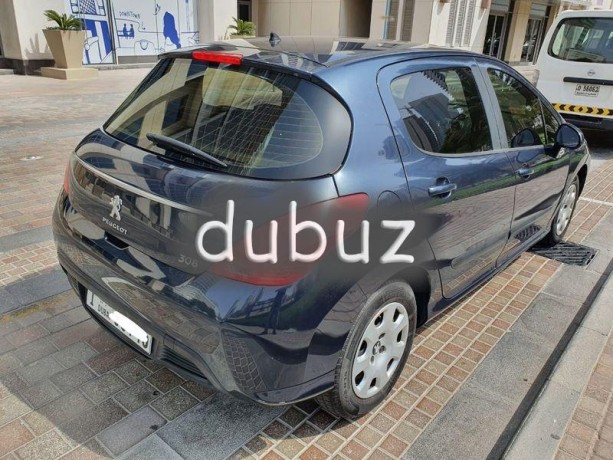 2012-peugeot-308-hatchback-highly-economical-big-11