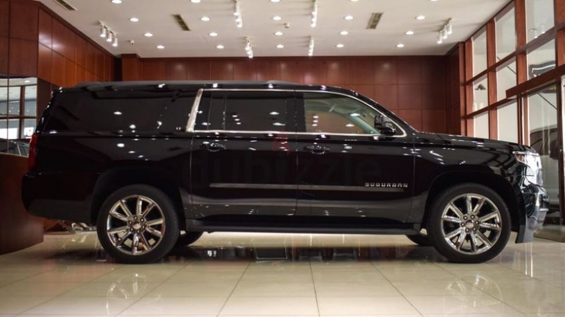 chevrolet-suburban-lt2018-3-years-warranty-big-10