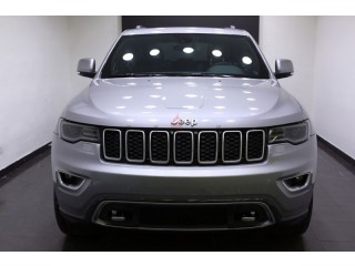 
                            
                            1685 /Month EMI - Full service history- warranty-Jeep Grand Cherokee limited SR -special edition
                            
                        