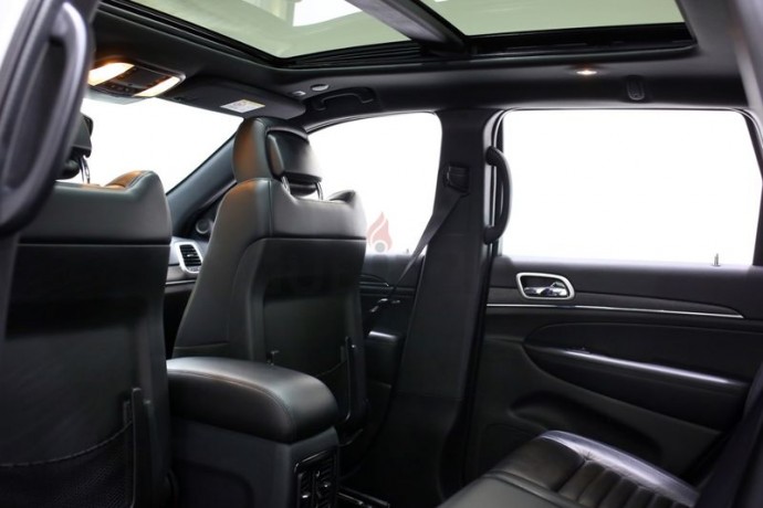 1685-month-emi-full-service-history-warranty-jeep-grand-cherokee-limited-sr-special-edition-big-4