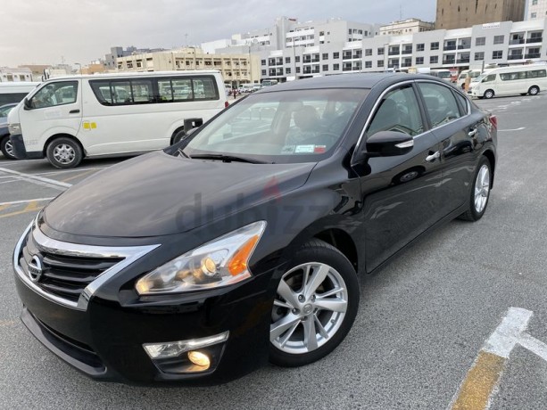 nissan-altima-black-2013-full-option-sl-big-10