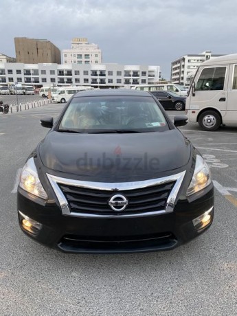 nissan-altima-black-2013-full-option-sl-big-9