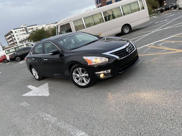 nissan-altima-black-2013-full-option-sl-big-6
