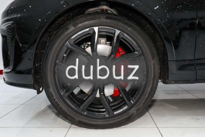 range-rover-sport-svr-2020-black-redblack-new-big-0