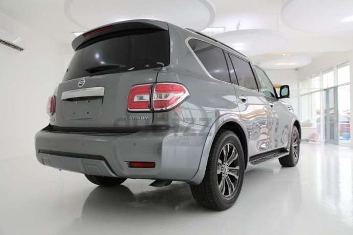model-2019-v8-390-hp-20-alloy-wheels-k9756051-big-6