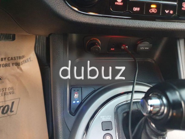 full-service-history-in-agency-full-options-4wd-panoramic-roof-cooling-seats-lady-driven-big-4