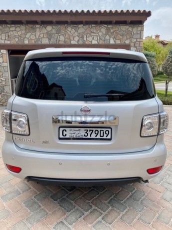nissan-patrol-xe-v6-big-0