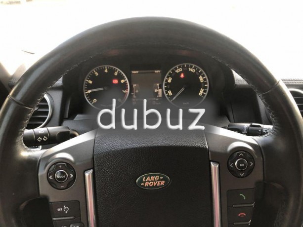 luxurious-land-rover-lr4-gcc-big-7