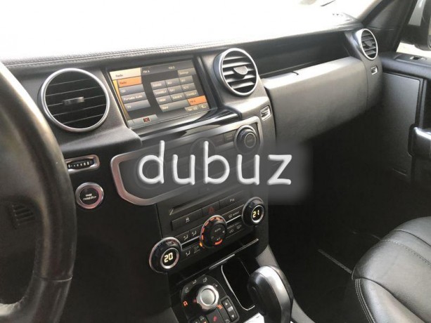 luxurious-land-rover-lr4-gcc-big-6