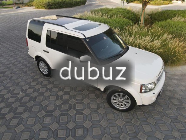 luxurious-land-rover-lr4-gcc-big-0
