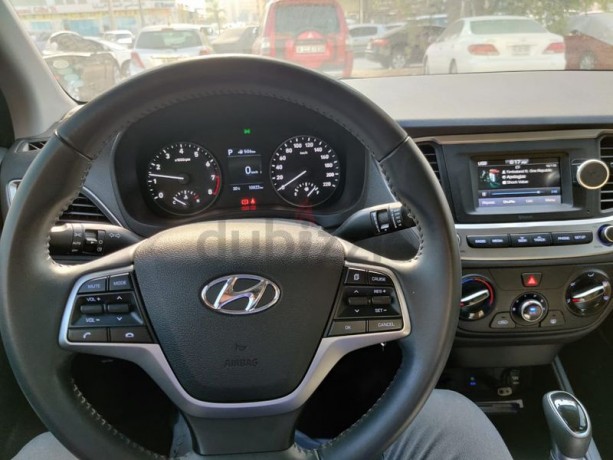 hyundai-accent-2019-big-13