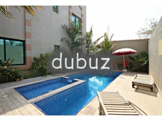 Spacious and bright 4 bed+m villa with shared pool