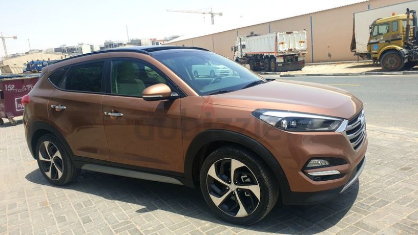 2016-tucson-16cc-engine-limited-paranomic-push-button-keyless-big-15