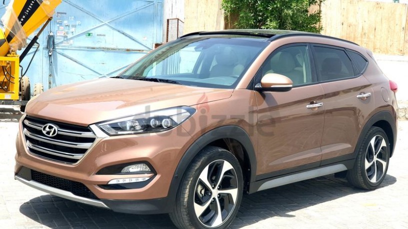 2016-tucson-16cc-engine-limited-paranomic-push-button-keyless-big-14