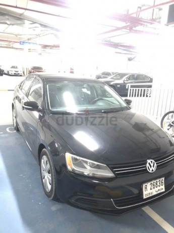2013-volkswagen-jetta-low-milage-big-8