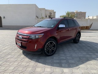 
                            
                            Ford Edge SEL only 38,000km
                            
                        