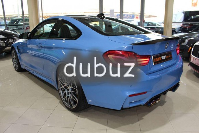 only-1-in-uae-bmw-m4-2019-competition-package-manual-transmission-mint-condition-big-1