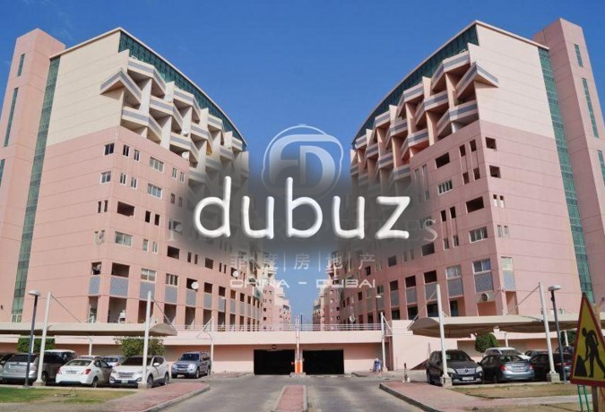 mediterranean-top-floor-next-to-metro-big-0