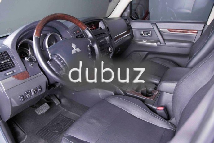 summer-offer-0-dp-1150-pm-2014-mitsubishi-pajero-35-v6-gls-platinum-warranty-gcc-fsh-big-9