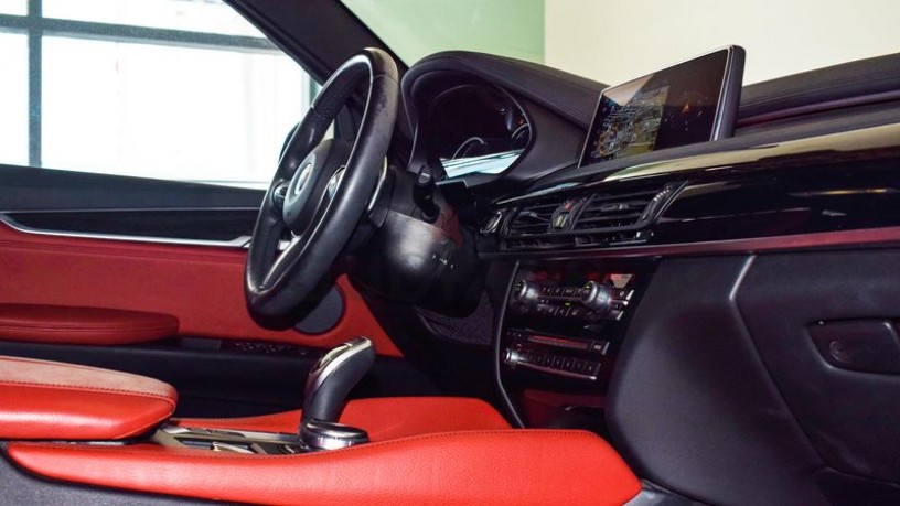 2018-bmw-x6-xdrive-35i-m-kit-warranty-and-service-contract-gcc-specifications-big-8