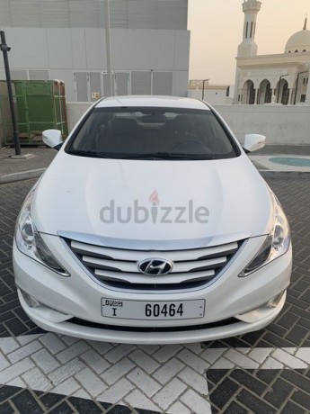 sontata-2013-gcc-original-paint-accident-free-big-9