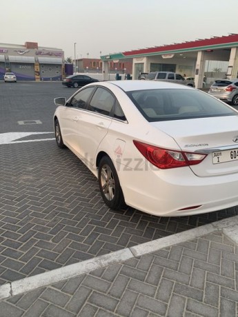 sontata-2013-gcc-original-paint-accident-free-big-1