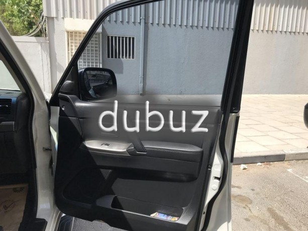 2015-pajero-urgent-sell-big-3