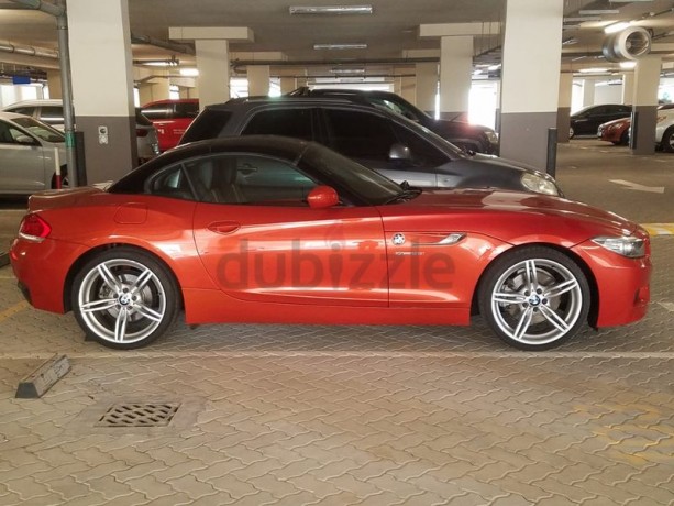 2015-bmw-z4-sdrive28i-in-orange-with-only-25000-km-big-3