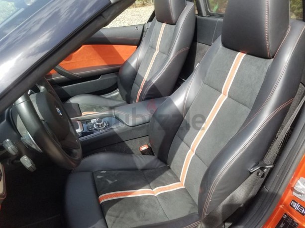 2015-bmw-z4-sdrive28i-in-orange-with-only-25000-km-big-1