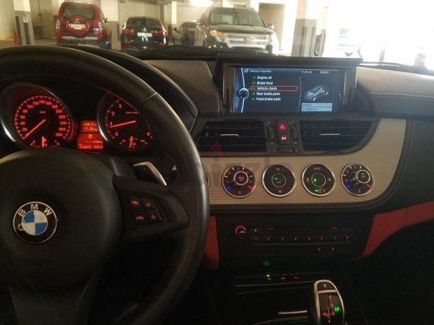 2015-bmw-z4-sdrive28i-in-orange-with-only-25000-km-big-0