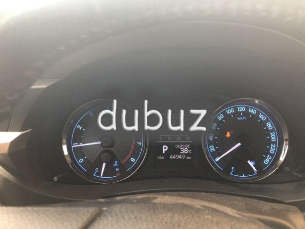 only-45000-km-well-maintained-toyota-corolla-se-big-5