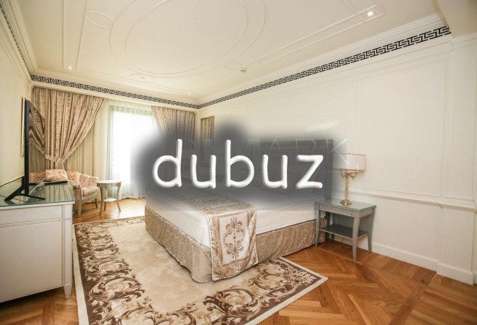 gorgeous-luxury-unit-in-versace-must-see-big-14