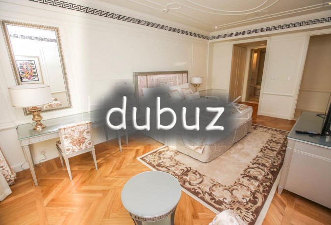 gorgeous-luxury-unit-in-versace-must-see-big-11
