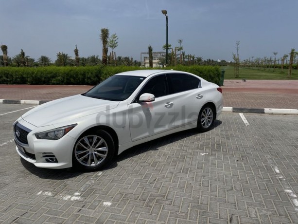 q50-excellent-condition-big-5