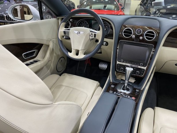 bentely-gt-v12-excellent-condition-gcc-2012-big-4