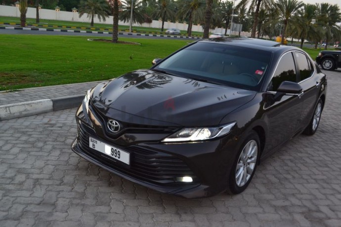 camry-se-v4-2018-gccfull-optionsunroofaccident-freeoriginal-pai-big-8