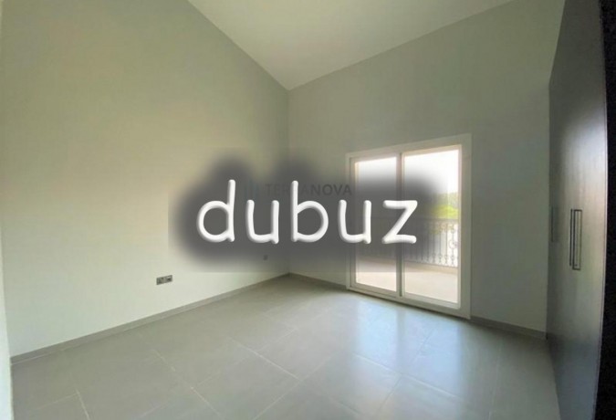 spacious-4-bedmaidsstudy-town-house-brand-new-big-5