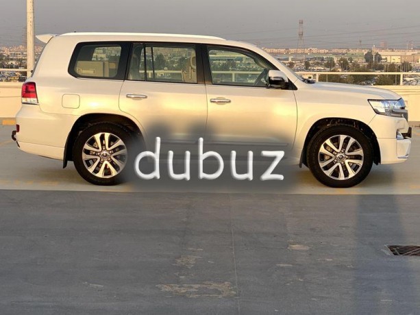 toyota-landkroz-vxr-abyd-byj-mhrk-46-fol-bs-mkhml-bdon-hoadth-olasbgh-syrfs-odman-okal-alftym-big-5