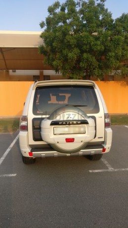 mitsubishi-pajero-35l-lwb-2014-model-gcc-spec-big-0