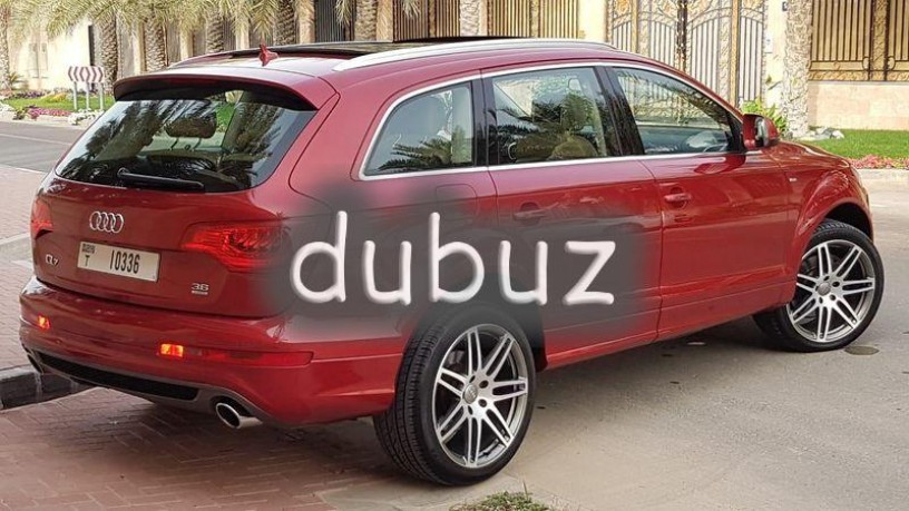 exclusive-audi-q7-v6-36-s-line-quattro-special-carbon-fiber-edition-100-accidents-free-gcc-big-18