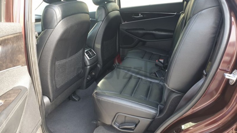 2016-kia-sorento-full-option-20cc-push-button-4x4-and-keyless-big-7