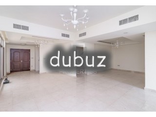 Modern Design and Well-managed Townhouse
